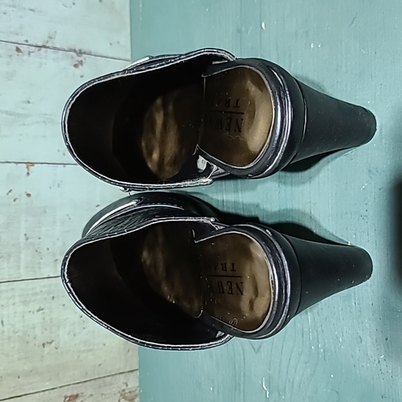 New York Transit clogs - Picture 4 of 9